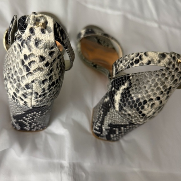 Ted Baker London Leather Embossed Snakeskin Block Heel Sandals - Picture 10 of 11